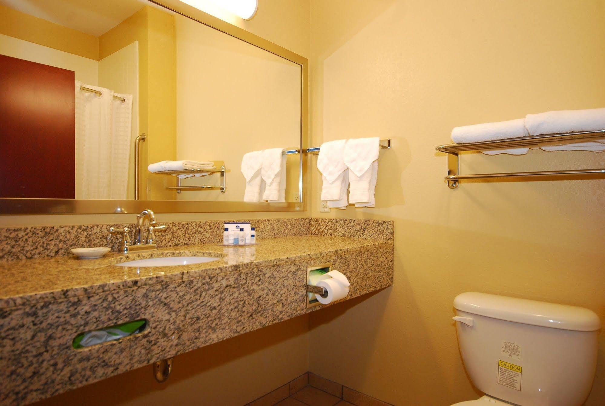 Paradise Inn & Suites Towanda Buitenkant foto